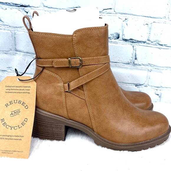FRYE AND CO. Shoes - NIB/NWT🤩 |•FRYE AND CO.•| Audrey Tan Ankle Boots